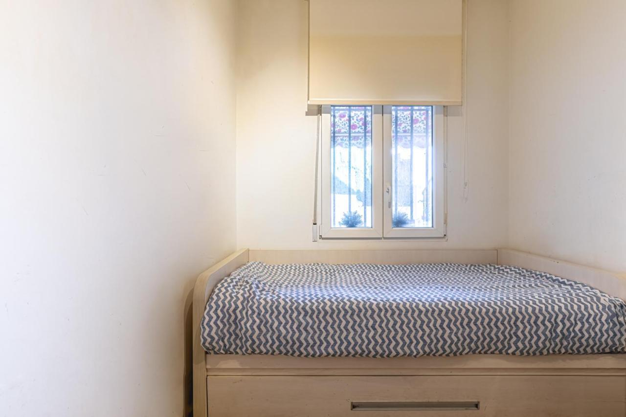 Beachfront Bliss: Apartamento A Pie De Playa Alicante Luaran gambar